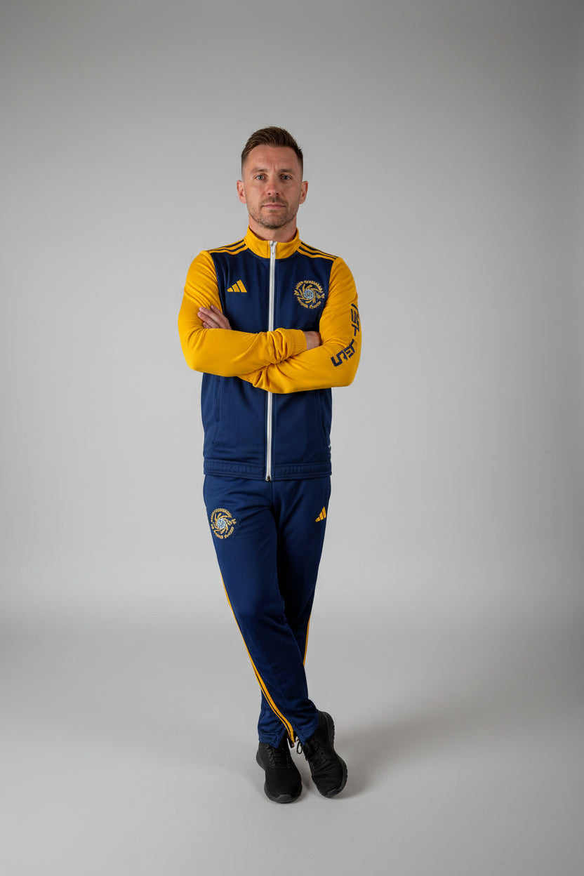 Track suit (adult)